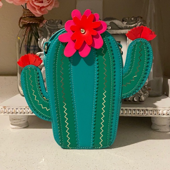kate spade Handbags - Kate Spade Novelty Cactus handbag